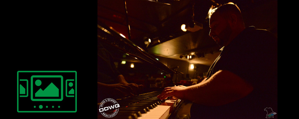 das slideshow-Fenster für 'ddweiss.com' anzeigen ...

Gipsy Swing der Extraklasse :: David & Danino Weiss :: TRUE LIVE & WIR SIND STRAUBING :: Partnerschaften für Demokratie :: Impressionen vom ersten Online-Konzert 2020 in Straubing